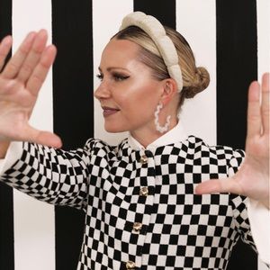 Lele Sadoughi ivory velvet Scalloped headband